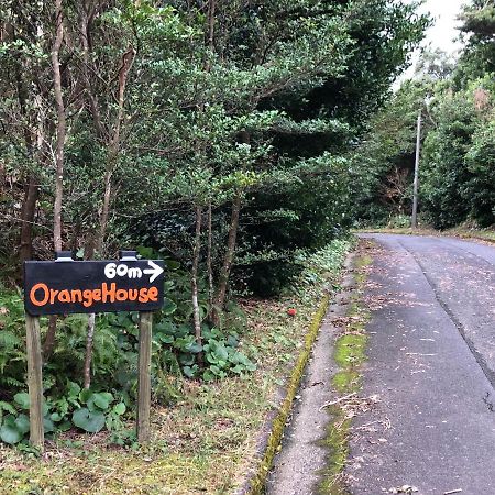 Cottage Orange House Yakushima Якусима Экстерьер фото